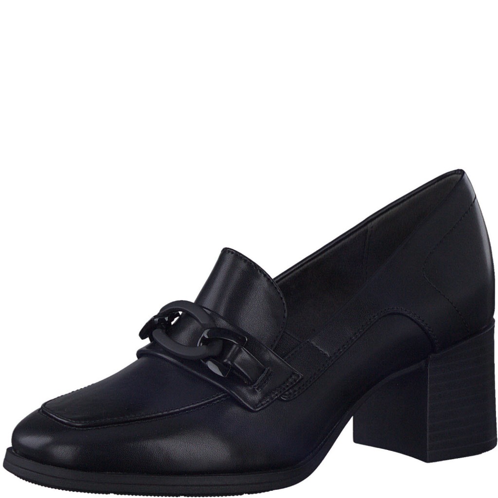 D Pumps