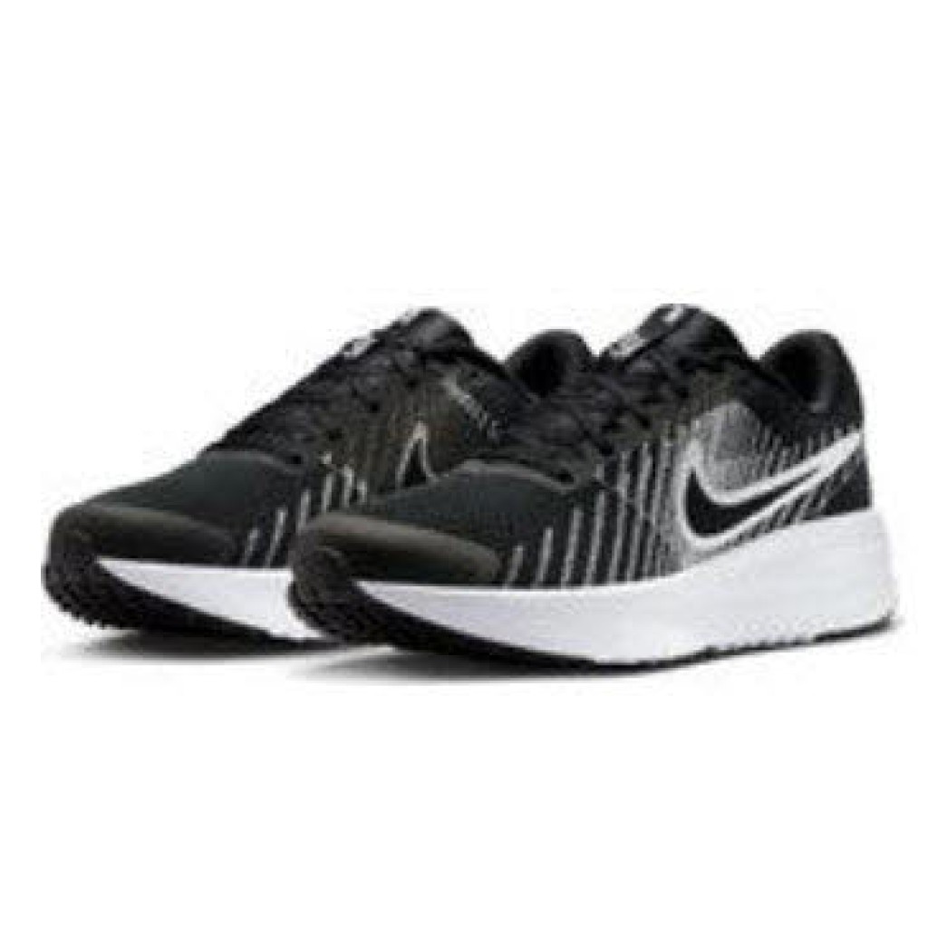 NIKE RUN DEFY